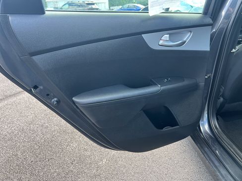 Used 2023 Kia Forte LXS FWD image 19