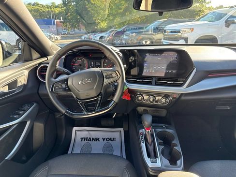 Used 2026 Chevrolet Trax RS w/ Driver Confidence Package FWD image 24