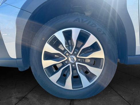 Certified 2025 Subaru Outback Limited AWD/4WD image 14