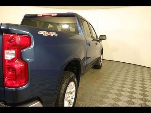 Used 2023 Chevrolet Silverado 1500 LT image 26
