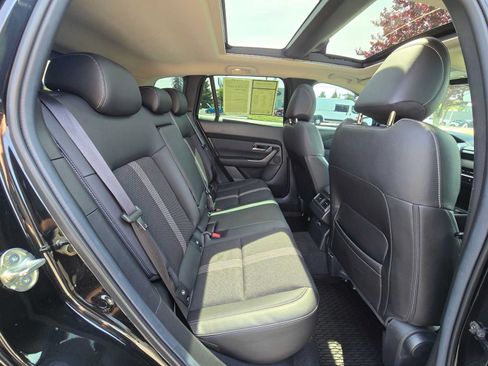 Used 2025 MAZDA CX-50 AWD 2.5 S w/ Premium Package image 12