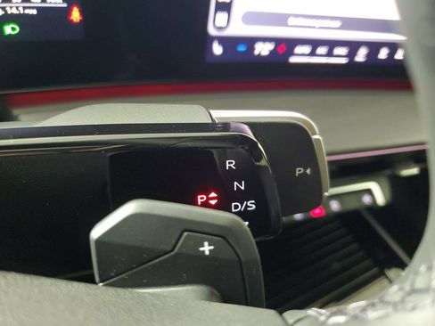 New 2026 Audi Q3 quattro 2.0T AWD/4WD image 32