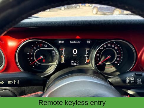 Used 2019 Jeep Wrangler Unlimited Rubicon AWD/4WD image 16