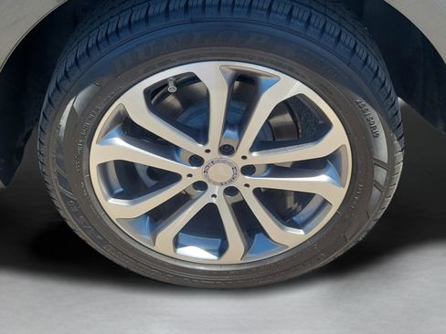 Used 2017 Mercedes-Benz GLE 350 image 30