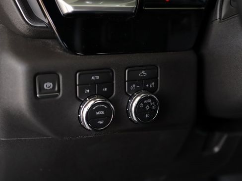 Used 2023 GMC Sierra 1500 Elevation image 10