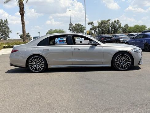 Used 2024 Mercedes-Benz S 580 4MATIC Sedan image 5