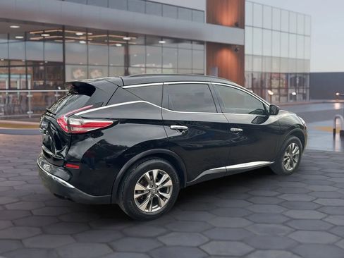 Used 2018 Nissan Murano SV image 5