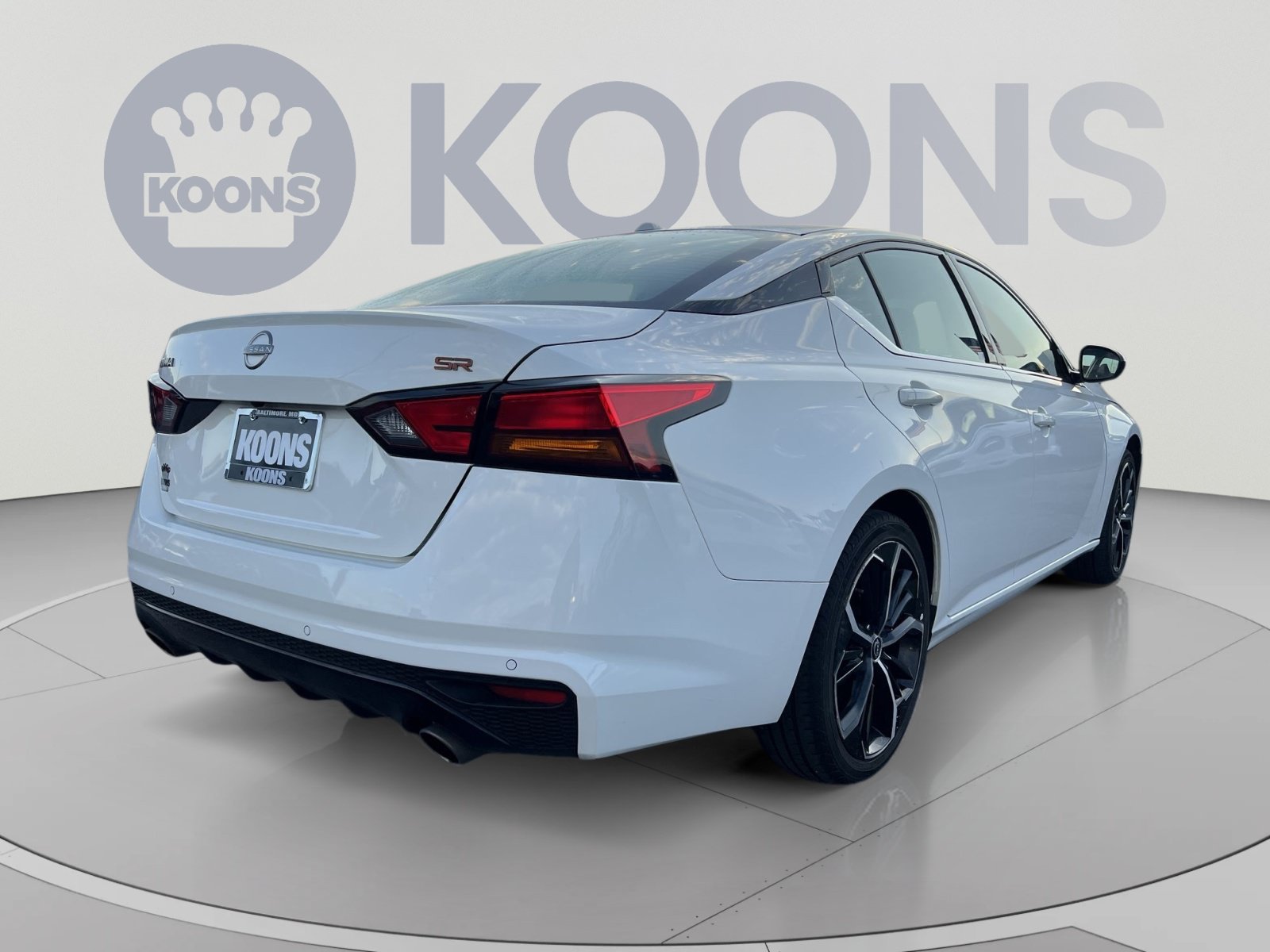 Used 2024 Nissan Altima 2.5 SR FWD image 7