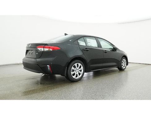 New 2026 Toyota Corolla LE image 25