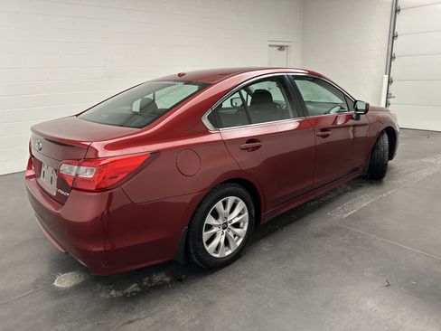 Used 2015 Subaru Legacy 2.5i Premium w/ Moonroof Package image 8