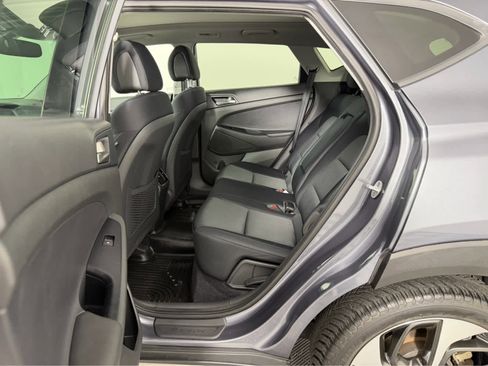 Used 2018 Hyundai Tucson Value w/ Cargo Package image 13