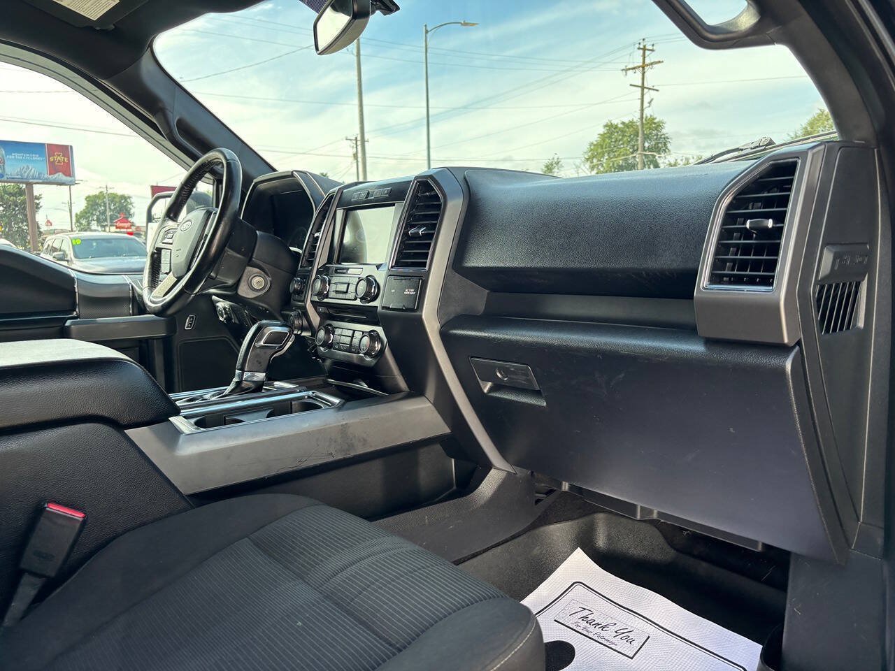 Used 2017 Ford F150 XLT w/ Equipment Group 302A Luxury AWD/4WD image 28