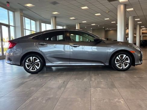 Used 2018 Honda Civic LX image 2