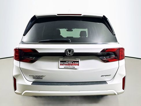 Used 2025 Honda Odyssey Sport-L image 6
