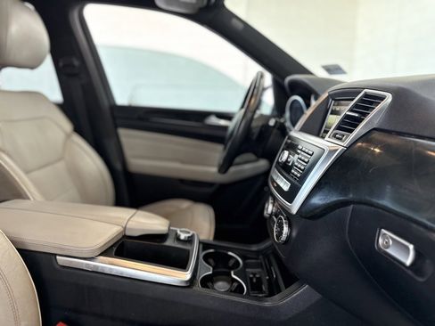 Used 2014 Mercedes-Benz ML 350 4MATIC image 45