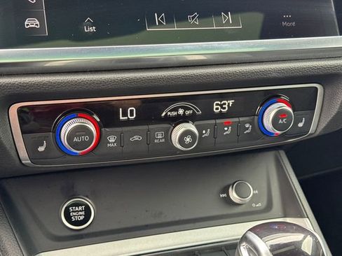 Used 2023 Audi Q3 2.0T Premium image 20