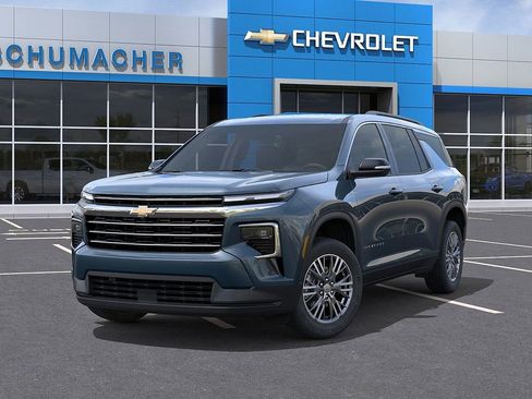 New 2026 Chevrolet Traverse LT image 6