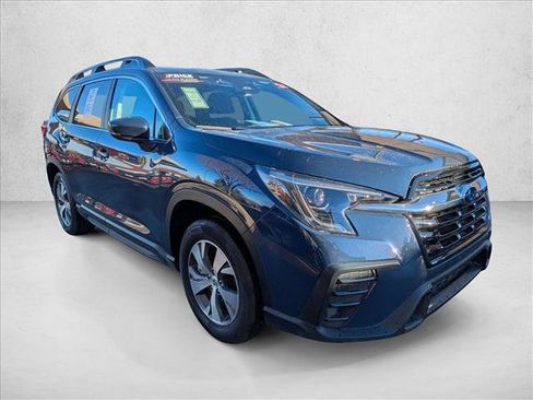Certified 2024 Subaru Ascent Premium w/ Convenience Package image 3