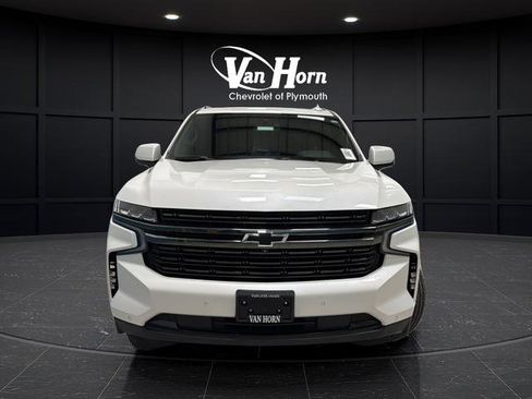 Used 2022 Chevrolet Suburban RST w/ Luxury Package AWD/4WD image 2