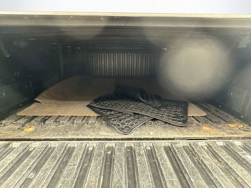 Used 2013 Toyota Tacoma Base image 20