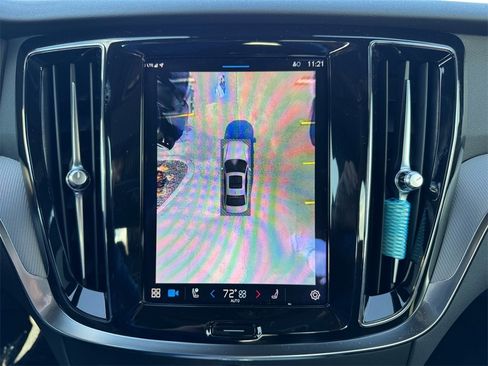 Certified 2024 Volvo S60 B5 Plus w/ Climate Package image 17