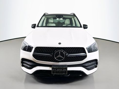 Used 2020 Mercedes-Benz GLE 580 4MATIC image 2