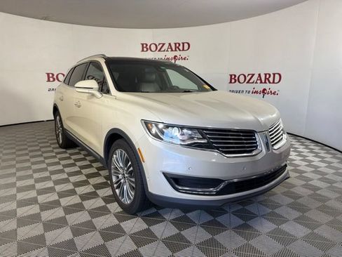 Used 2018 Lincoln MKX Reserve w/ Driver Assistance Package FWD image 1