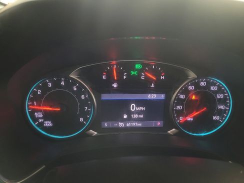 Used 2023 Chevrolet Equinox Premier FWD image 23