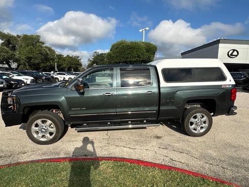 Used 2017 Chevrolet Silverado 2500 LTZ w/ Duramax Plus Package AWD/4WD image 2