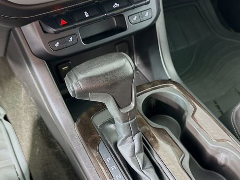 Used 2017 GMC Canyon SLT w/ Trailering Package AWD/4WD image 17