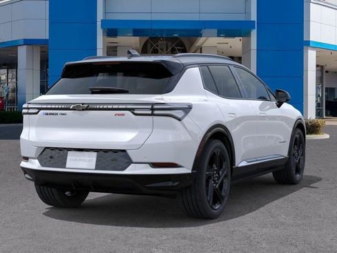 New 2026 Chevrolet Equinox EV RS image 4