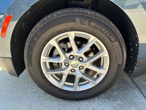 Used 2024 Chevrolet Equinox LT FWD image 14