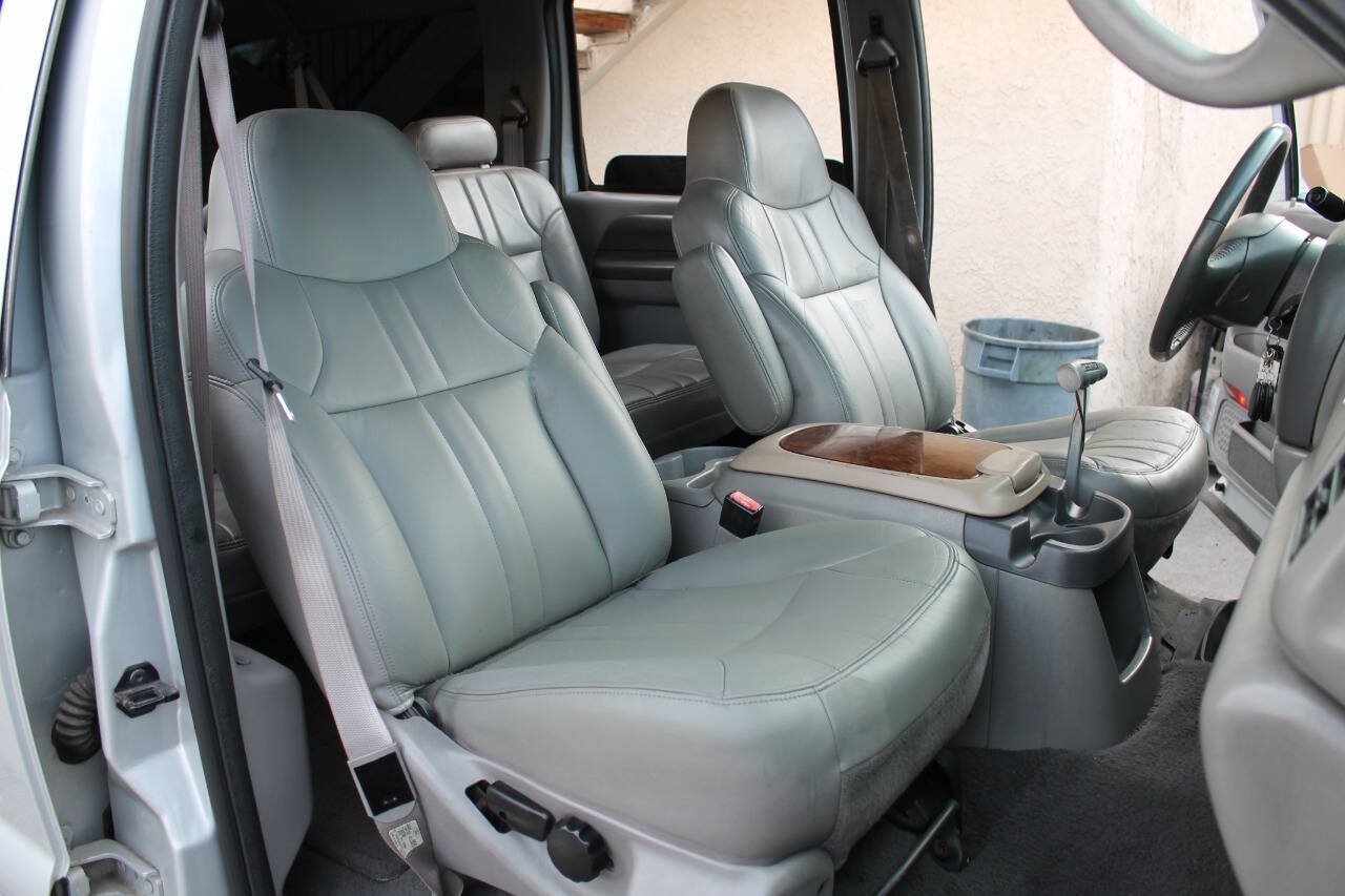 Used 2001 Ford Excursion XLT RWD image 37