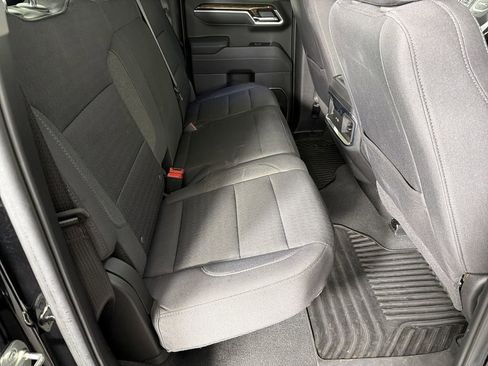 Used 2025 GMC Sierra 1500 Elevation image 13