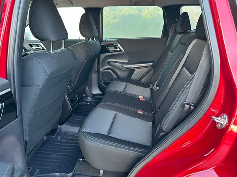 Used 2022 Mitsubishi Outlander ES image 13