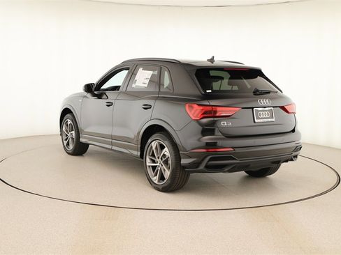 New 2025 Audi Q3 2.0T Premium image 4
