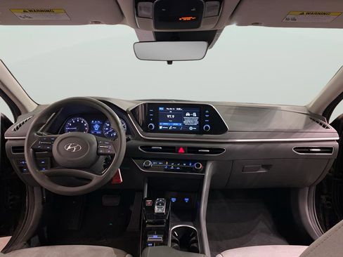 Used 2021 Hyundai Sonata SE image 11