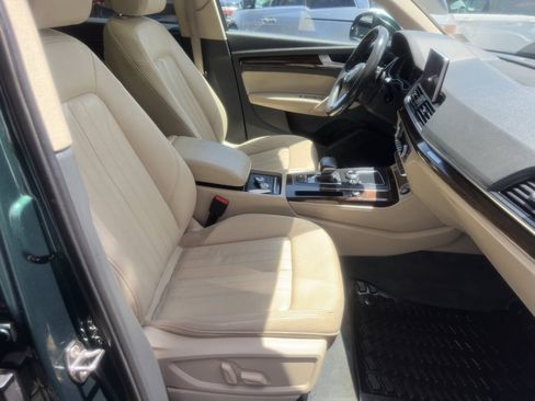 Used 2019 Audi Q5 2.0T Premium Plus w/ Premium Plus Package AWD/4WD image 15