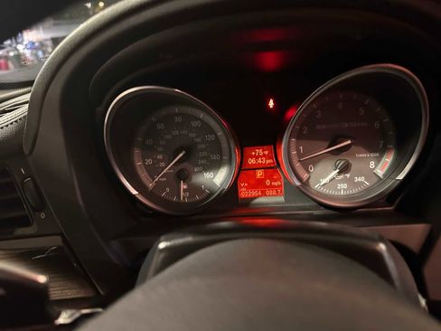 Used 2016 BMW Z4 sDrive35is image 19