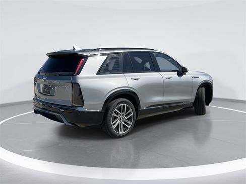 New 2026 Cadillac Vistiq Sport image 3