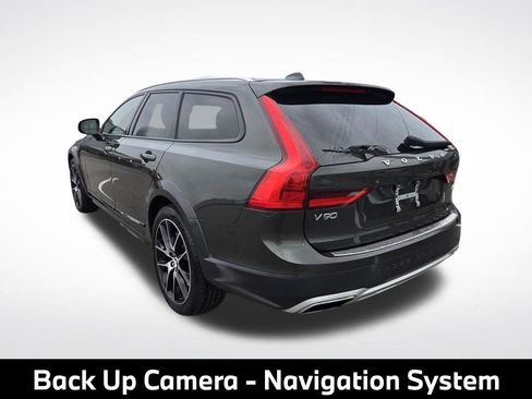 Used 2020 Volvo V90 T6 Cross Country AWD/4WD image 7