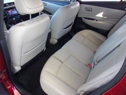 Used 2018 Nissan Leaf SL w/ SL Technology Package image 38