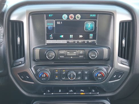 Used 2015 Chevrolet Silverado 2500 LT w/ LT Convenience Package AWD/4WD image 18