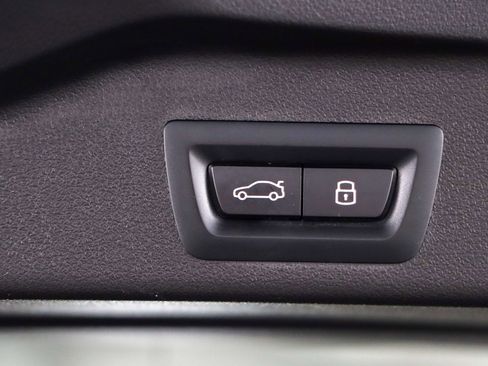 Used 2024 BMW X5 M60i image 30