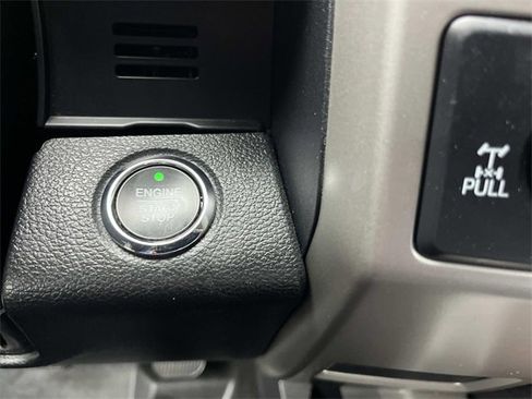 Used 2019 Ford F150 Lariat image 37
