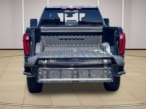 Used 2024 GMC Sierra 2500 Denali w/ Denali Reserve Package AWD/4WD image 22