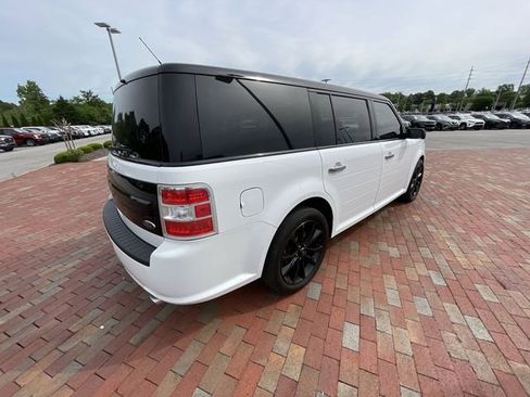Used 2019 Ford Flex Limited w/ Appearance Package FWD image 17