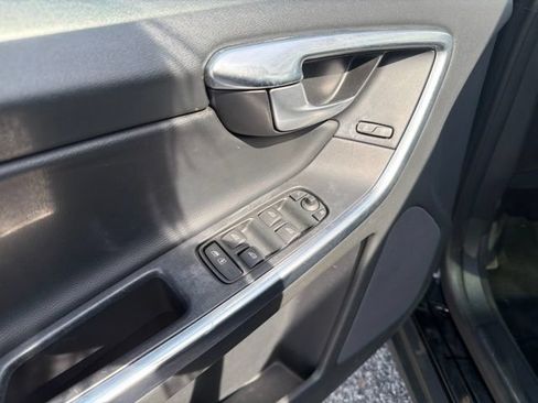 Used 2013 Volvo XC60 3.2 AWD/4WD image 8