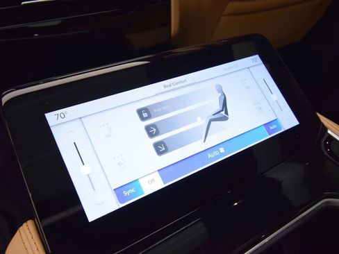 Used 2025 Jeep Grand Wagoneer Series III image 46