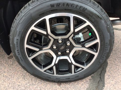 New 2025 Ford Maverick Lariat w/ 4K Tow Package image 6